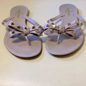 Valentino Garavani Nude Rockstud Sandals